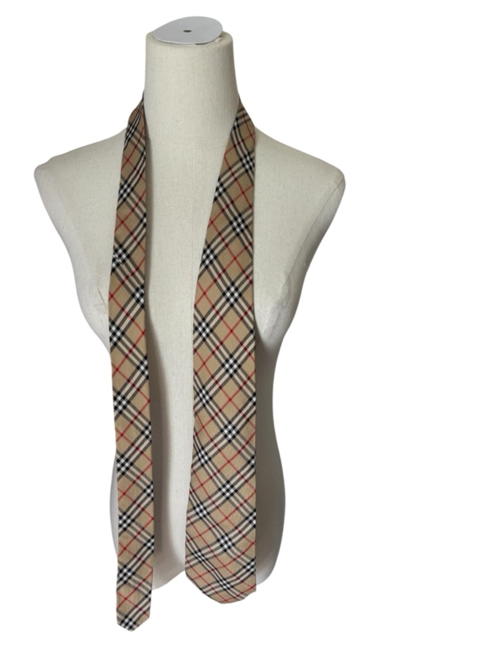 Burberry Nova check 100% silk tie